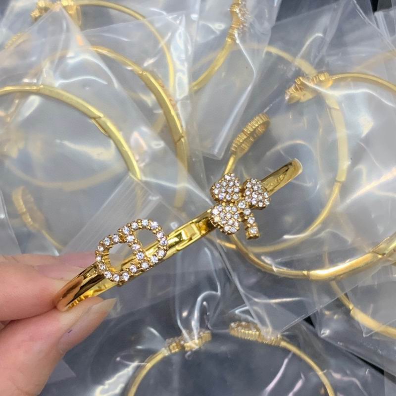 Dior Bracelet 07lyr335